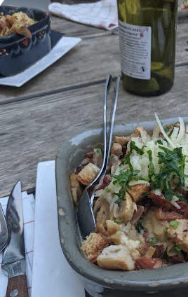 Mehlknepfle gratinés servis en plat